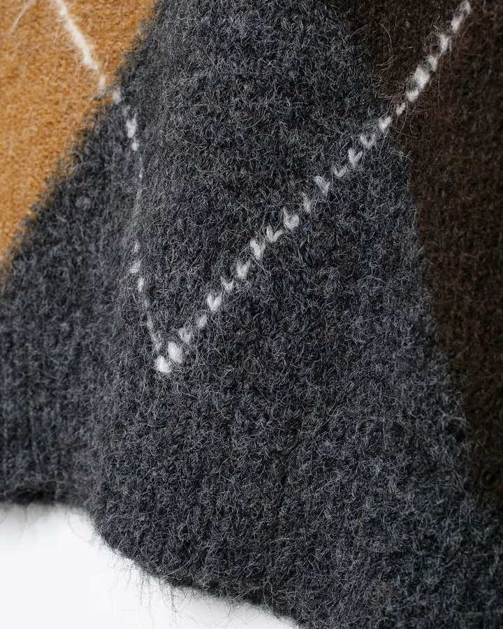 Stijlvolle Geruite Trui met V-hals voor Dames